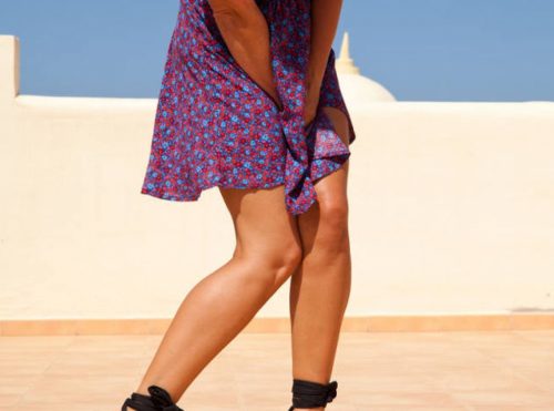 Woman trying to hold her pee