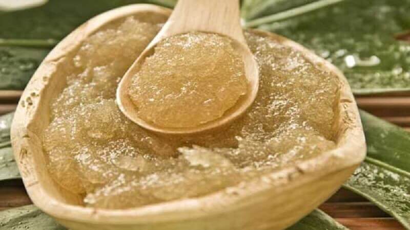 Olive oil and sugar treatment