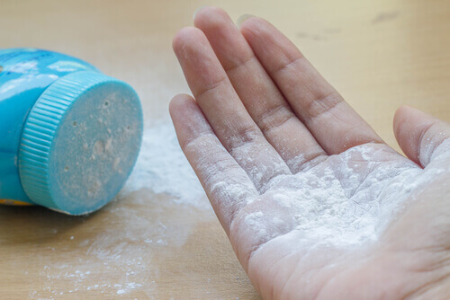 talcum powder
