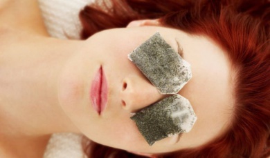 Tea bags cover eyes