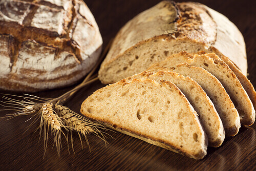Moderate consumption of bread