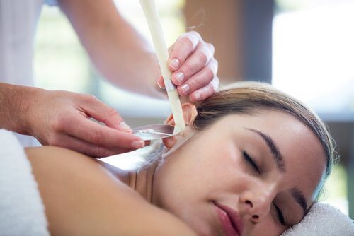 Ear Candling: A Natural Way to Clean Your Ears