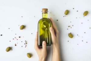 A bottle of olive oil to polish metals