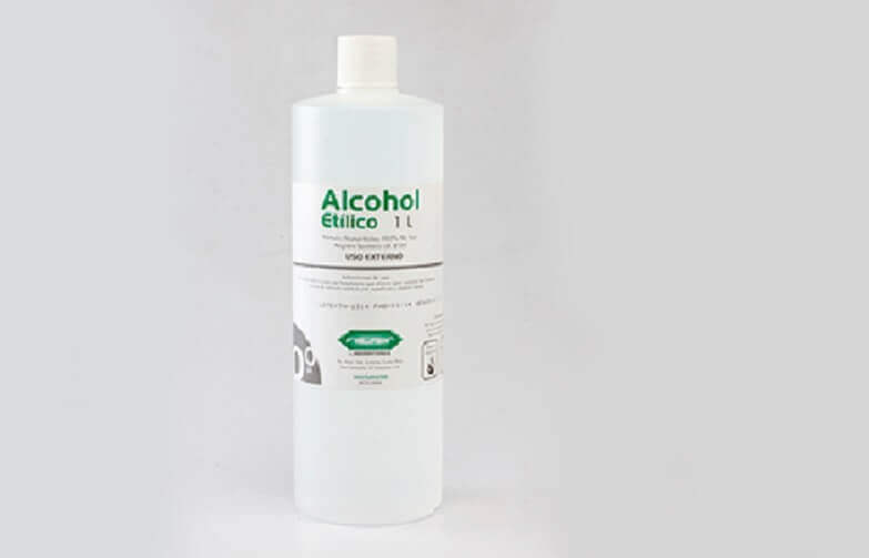 नाखूनों की फंगस: अल्कोहल