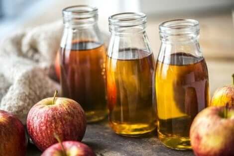 Apple juice.