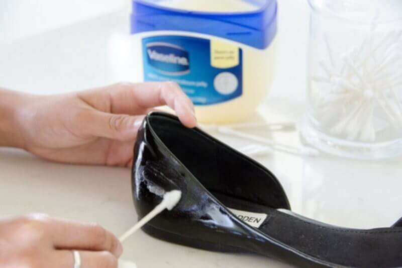 shoe-shine