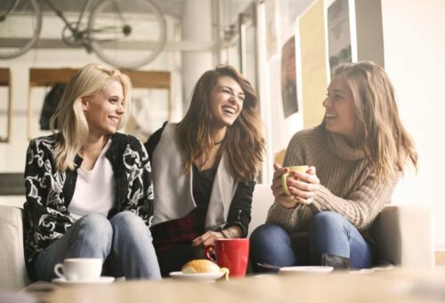 A group of friends in a coffee shop.