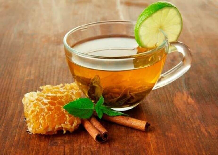 Remedy with honey for menstrual cramps