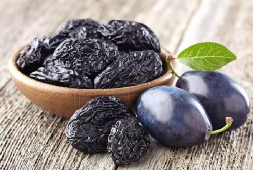 Prunes