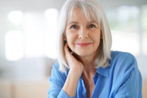 Three Homemade Tricks to Cover Gray Hairs