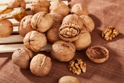 Data Regarding Eating Walnuts