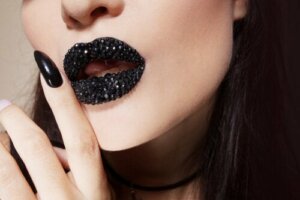 How to Practice Rimming, or the “Black Kiss”