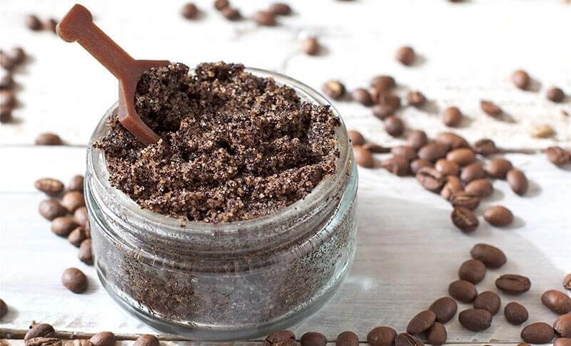 Coffee and coconut oil scrub for stretch marks.