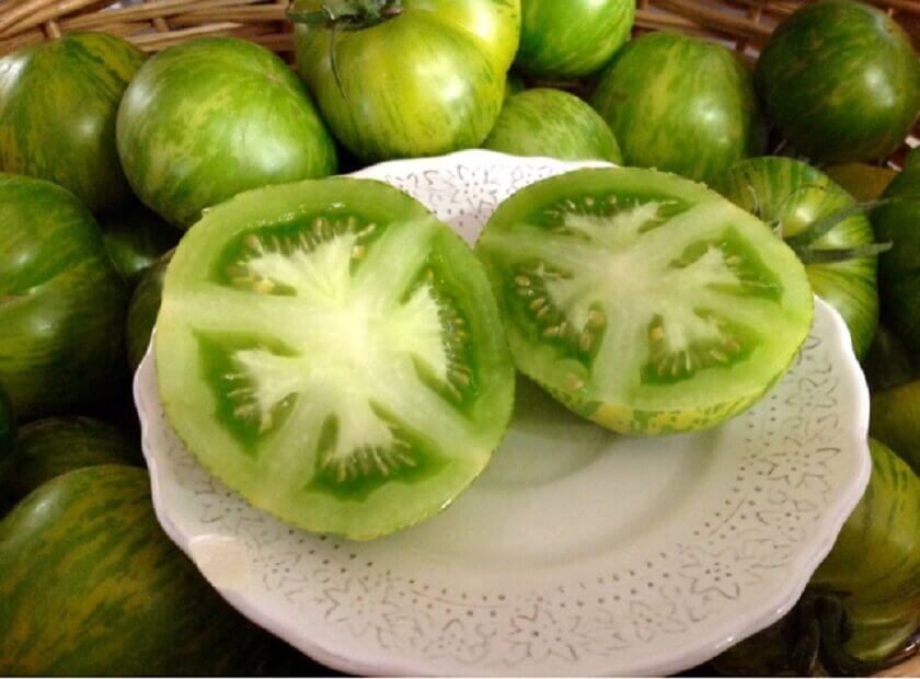 Green tomato and baking soda