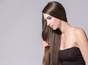 4 Herbs and Spices to Promote Hair Growth
