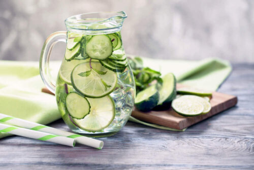 One of the health properties of cucumber juice is it can cure a hangover.