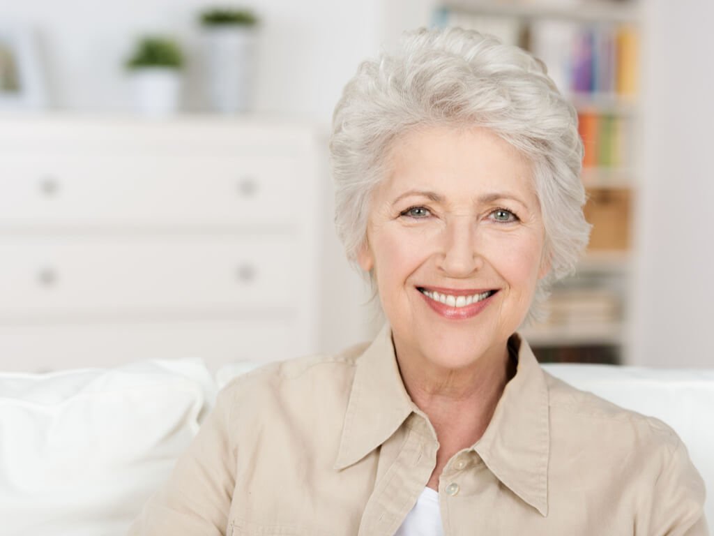 Gray Hair – Aesthetics and Maturity