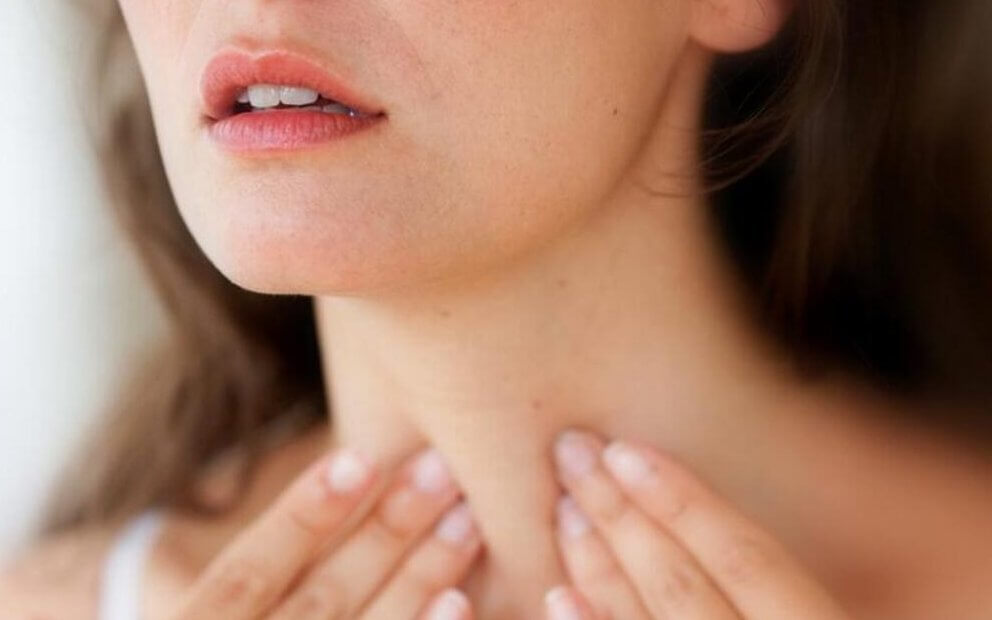 Woman home remedy thyroid Glands 
