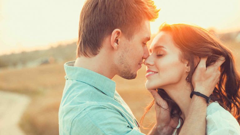 5 Amazing Things that Happen to Your Body when You Fall in Love