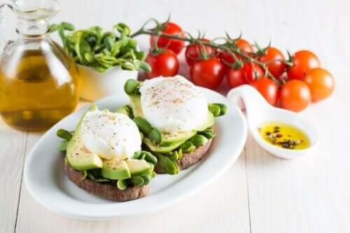 Control Bad Cholesterol Levels with a Healthy Diet