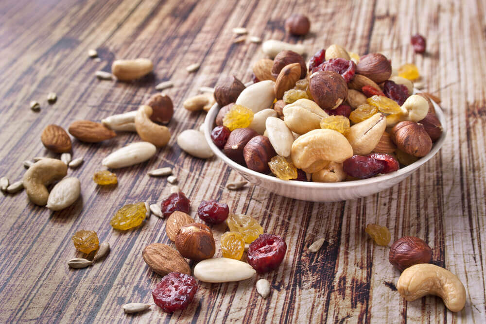 Dried fruit and nuts