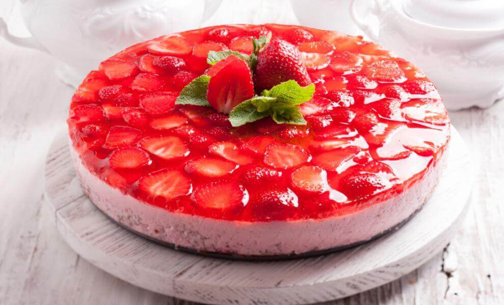 Gelatinekuchen mit Erdbeeren "width =" 989 "height =" 600 "/> </figure>
<p> <span style=