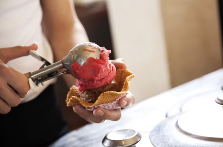 How to Make Delicious Homemade Ice Cream