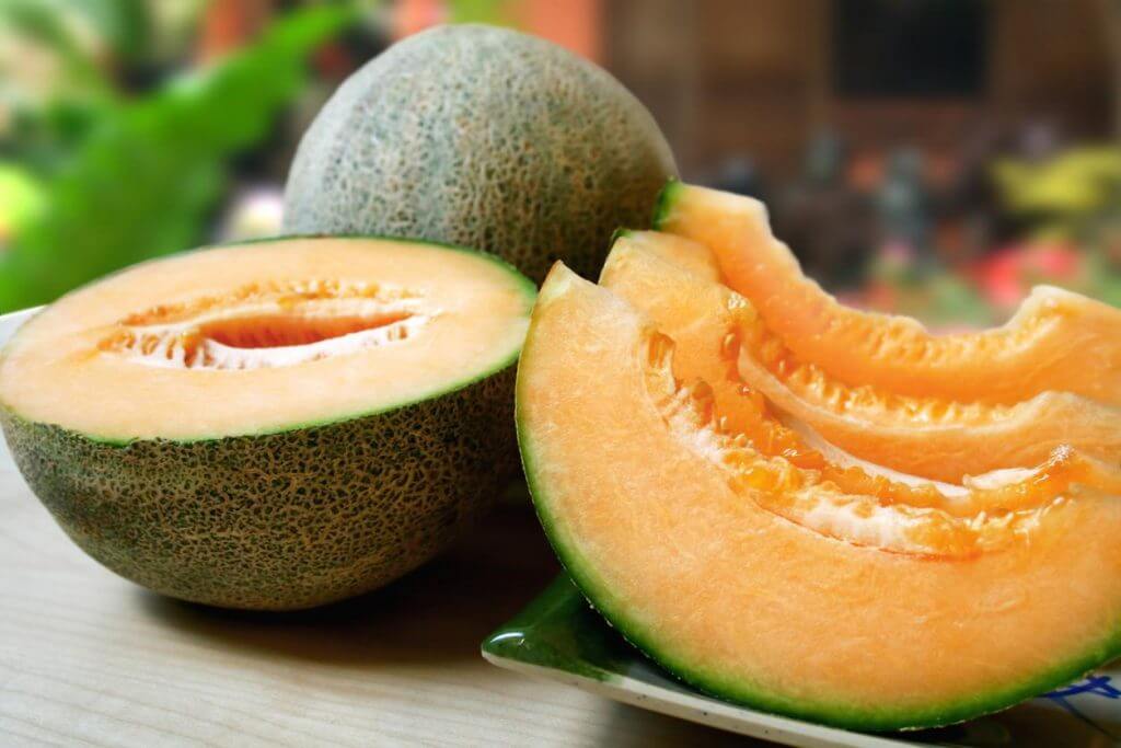 Antioxidationsmittel mit Melone, grünem Tee und Zitrone "width =" 1024 "height =" 683 "/> </figure>
<p> <strong> Melone ist hoch in <a href=