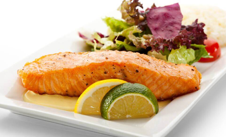 Delicious Salmon in Lemon Sauce