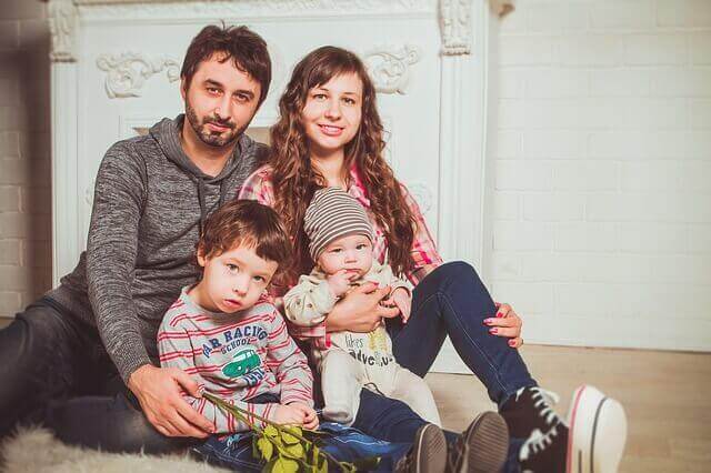 Family pictures with the baby