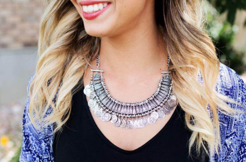 हल्के बालों में हाईलाइट