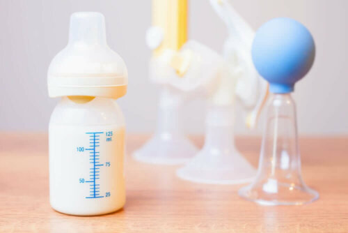 mixing milk with formula