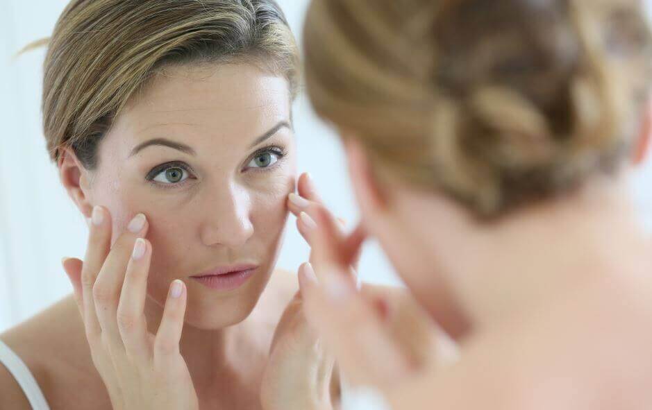 6 Bad Habits That Age You Faster Without You Noticing It
