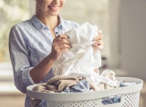 6 Tricks to Remove Oil Stains From Clothes