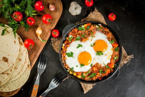 Colombian perico eggs