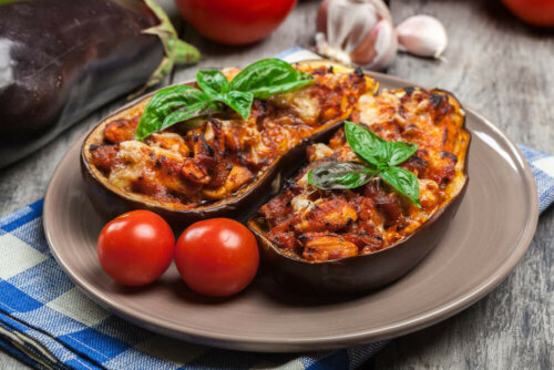 Some stuffed tomato and eggplant to lose weight.