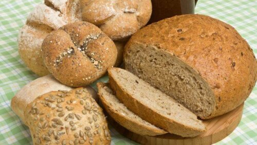 Bread is a food rich in carbohydrates