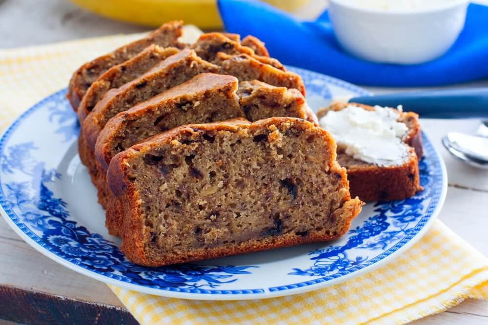 Whole grain bread in slices.