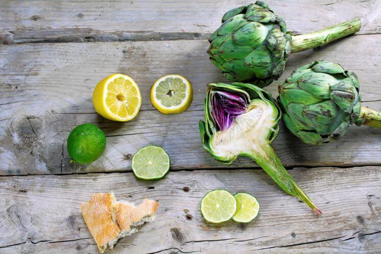 Artichokes with lemon