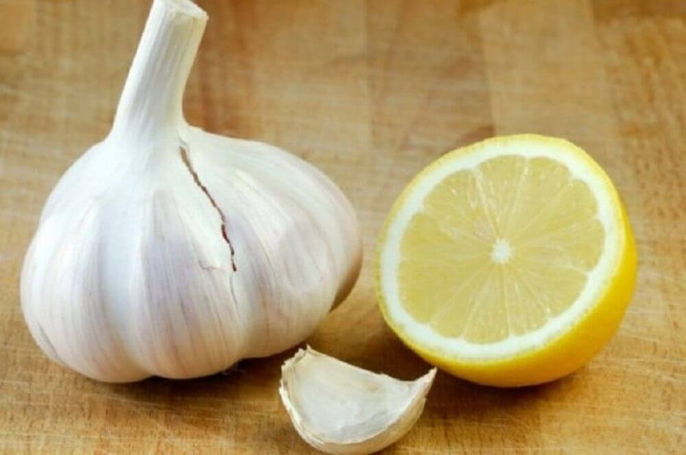 Garlic and lemon