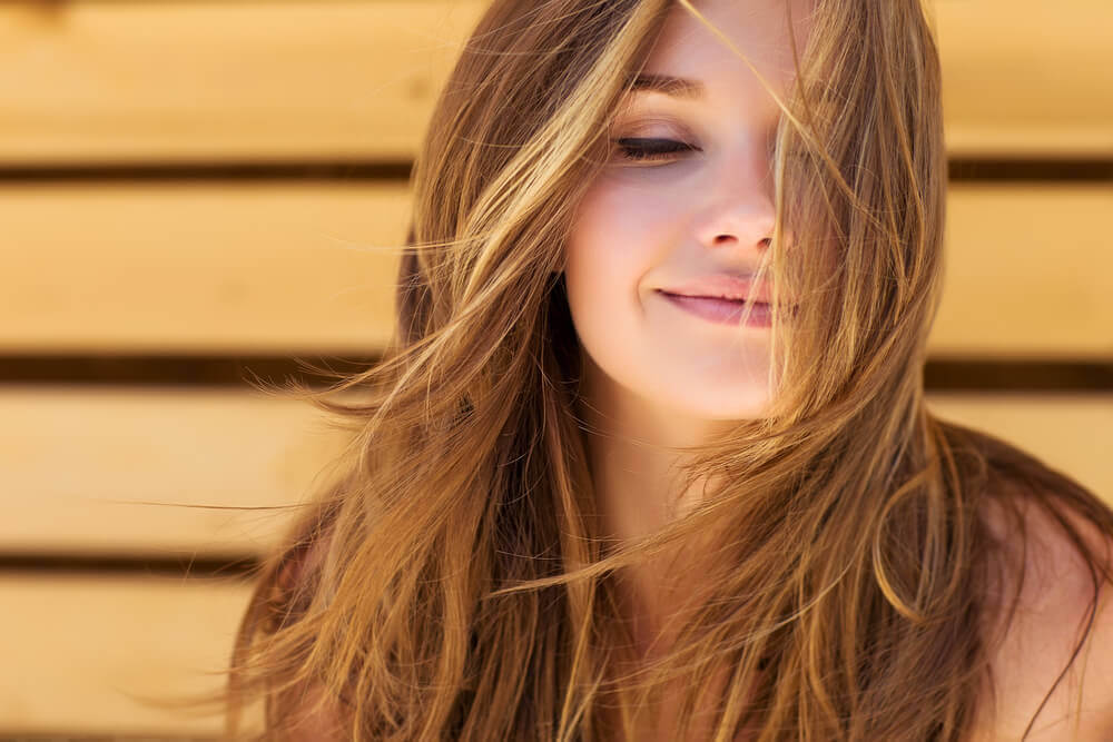 Get Beautiful Hair with These 5 Rosemary Remedies