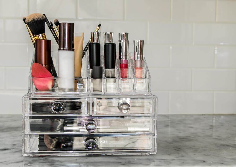Homemade Makeup Organizers