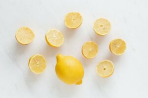 5 Health Benefits of Lemon