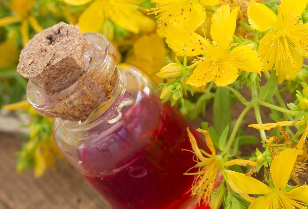 hypericum oil