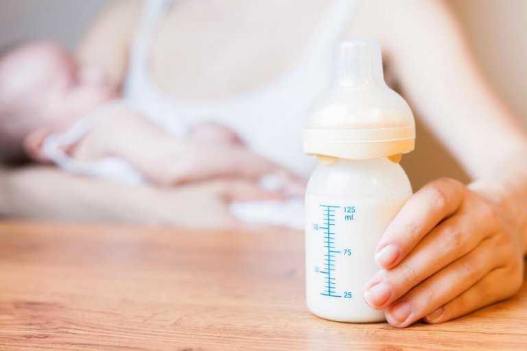 Should You Wake Your Baby to Feed Them?