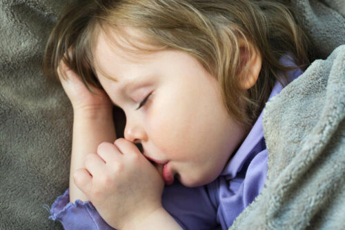 Four Tips for Children to Stop Sucking Their Thumb