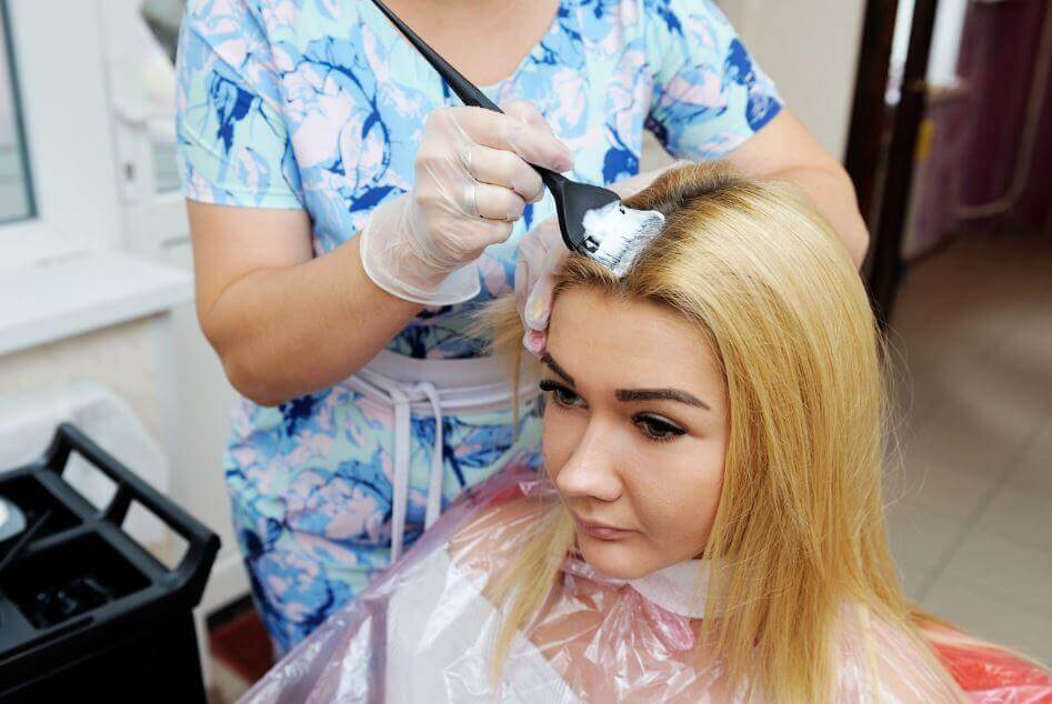 The Best Way to Bleach Your Hair without Harming It
