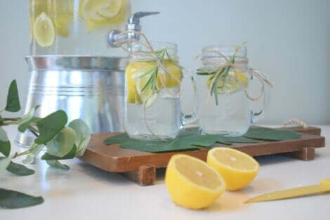 Two jugs of lemon water.