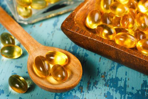 vitamin E capsules