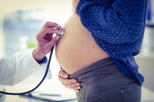Eating Fish with Mercury During Pregnancy Linked to Autism